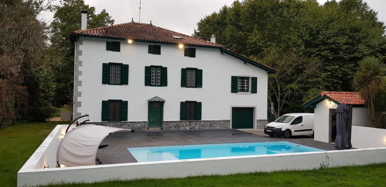 Chambre D'Hotes Moulin Urketa Ayherre Exteriör bild